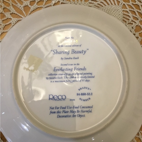 Sandra Kuck collector plates. - Picture 2 of 4